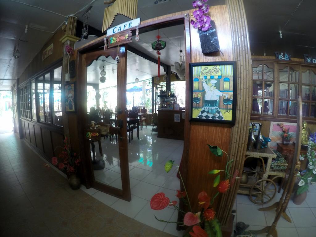 D'Lucky Garden Inn & Suites Tiniguiban Esterno foto